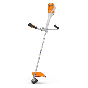Stihl FSA135 Accubosmaaier met grassnijblad